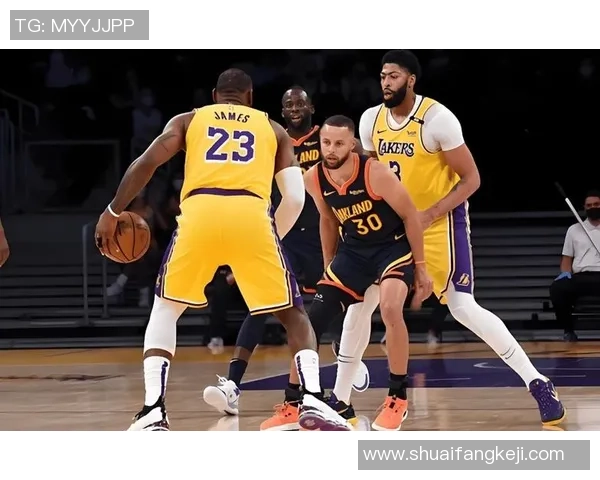 勇士与湖人激战十月六号NBA季前赛精彩对决即将上演