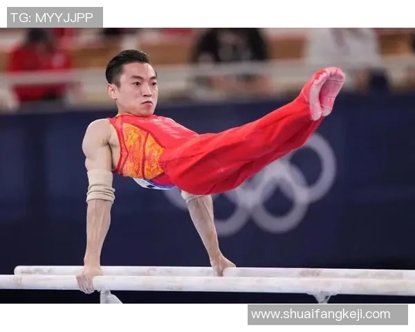 篮球达鲁萨与莫陆军激战正酣谁能在赛场上笑到最后